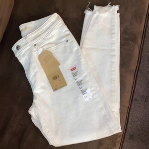 Levi's 721 White High Rise Skinny Ankle Jeans 👖